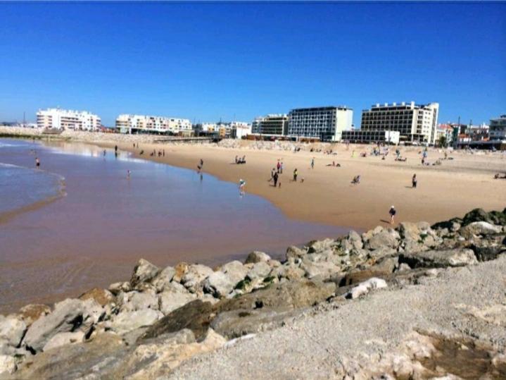 Capitan Beach House Costa da Caparica Bagian luar foto
