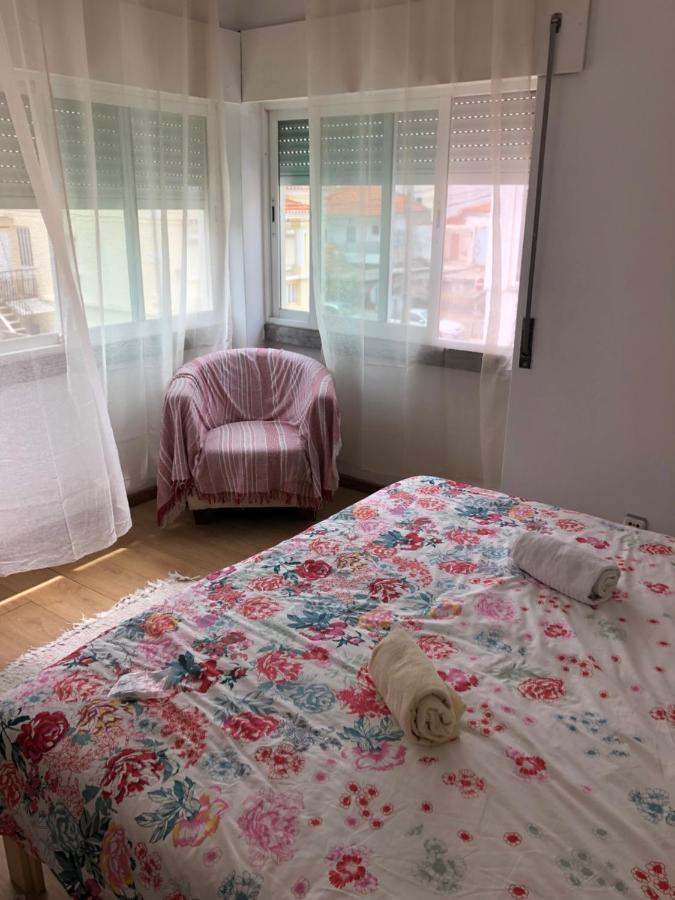 Capitan Beach House Costa da Caparica Bagian luar foto