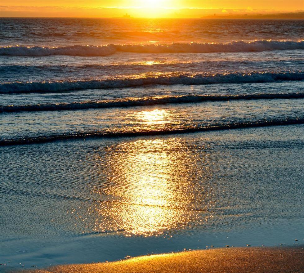Capitan Beach House Costa da Caparica Bagian luar foto